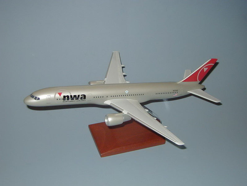 Boeing 757-200 / Northwest Airplane Model