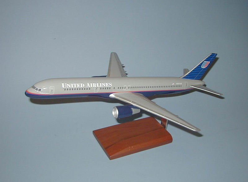Boeing 757 United Airlines Airplane Model