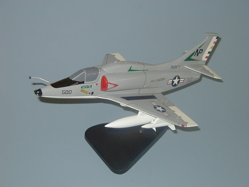 A-4 Skyhawk / US Navy Airplane Model