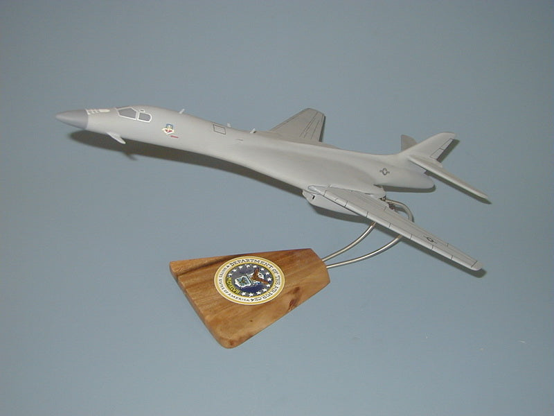 B1 Model B-1B Lancer USAF Airplane Model – MAM - Scalecraft