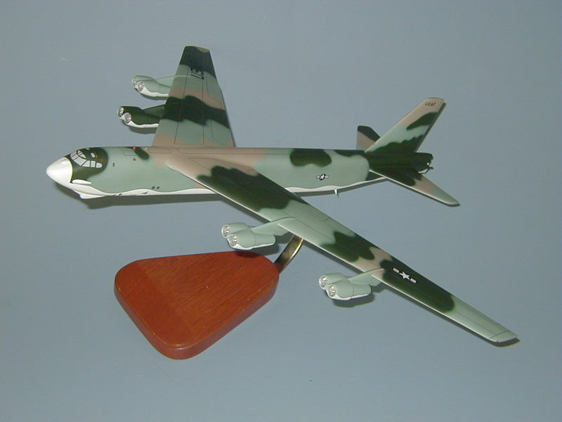 Boeing B-52G Stratofortress / USAF Airplane Model