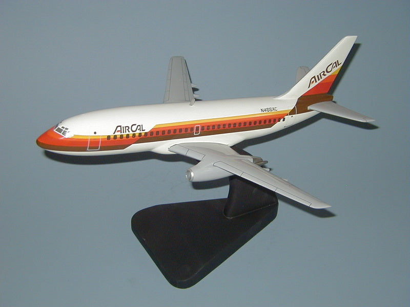 Boeing 737 / Air Cal Airplane Model