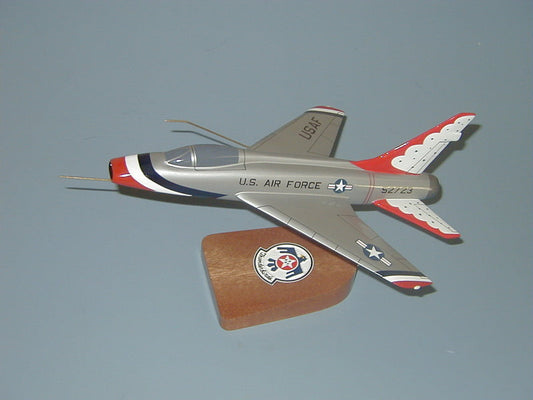 F-100 Super Sabre USAF Thunderbirds Airplane Model