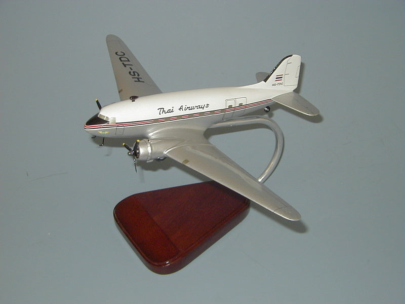 DC-3 / Thai Airways Airplane Model