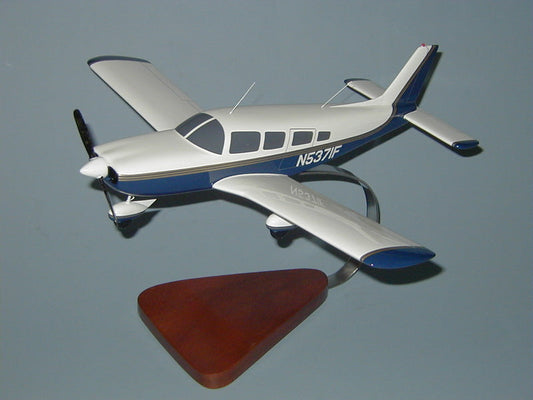 Piper PA-32 Saratoga Airplane Model