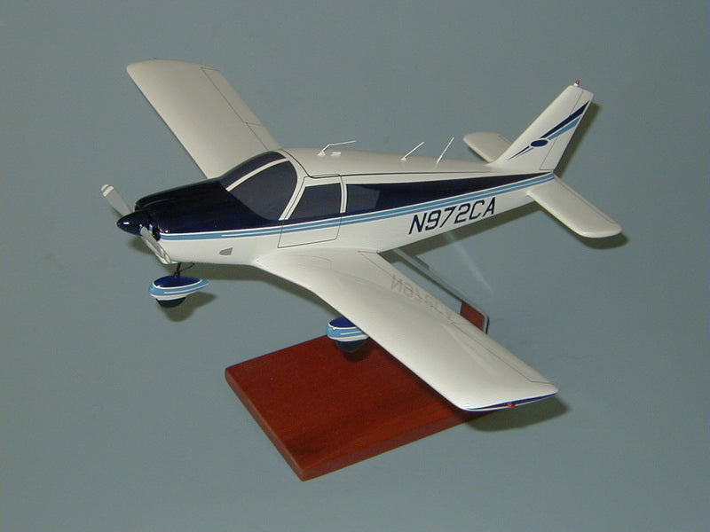 Piper 180 Airplane Model