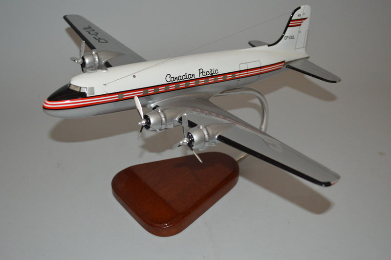 DC-4 / Canadian Pacific Airplane Model