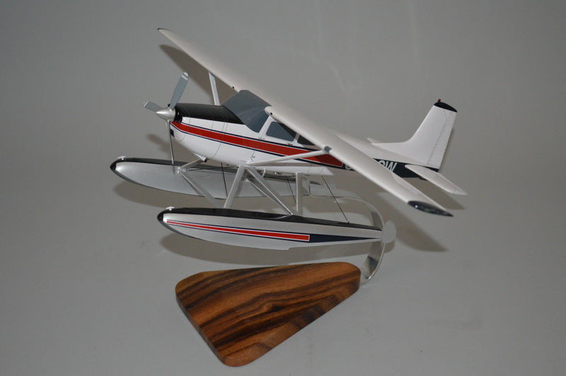 Cessna 180 Skywagon Floatplane Airplane Model