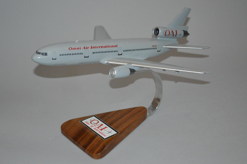 DC-10 / Omni Air International Airplane Model