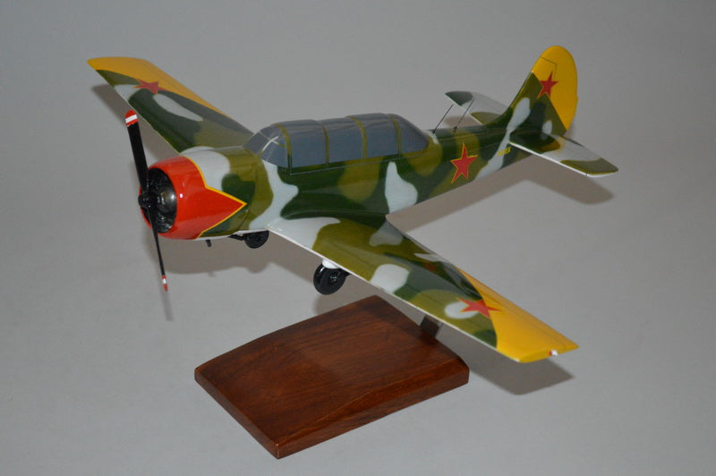 Yak-52 Airplane Model