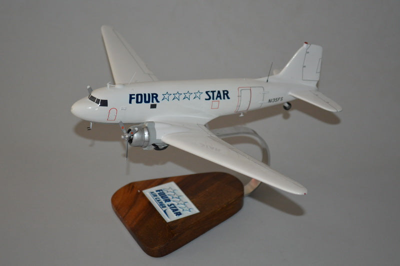 DC-3 / Four Star Airplane Model