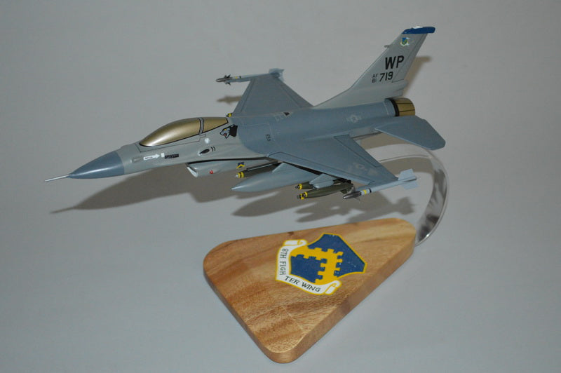 F-16 Falcon / 8th Fighter Wing Airplane Model