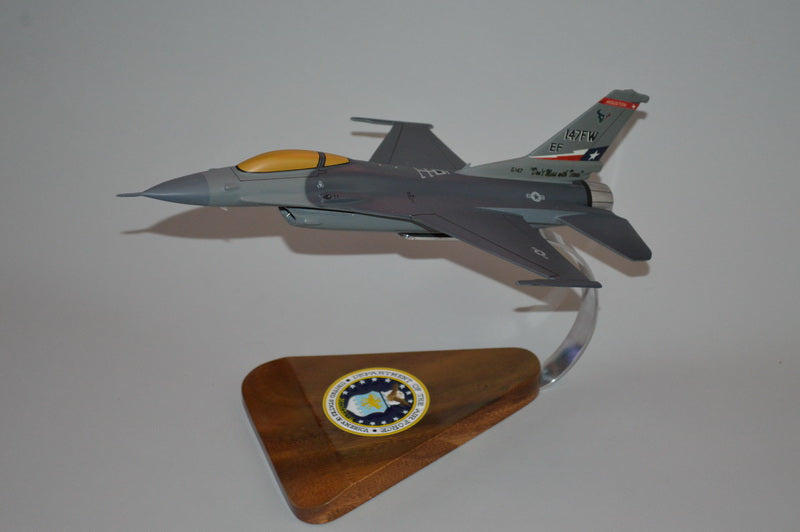 Texas ANG F-16 airplane model