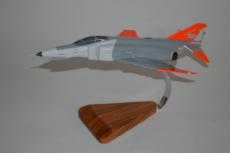 QF-4E Phantom airplane model
