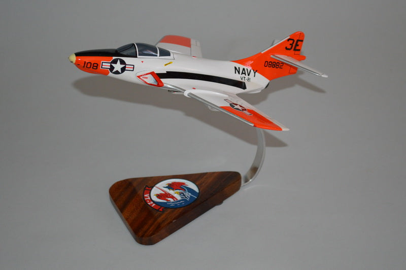 F9F Cougar US Navy trainer airplane model